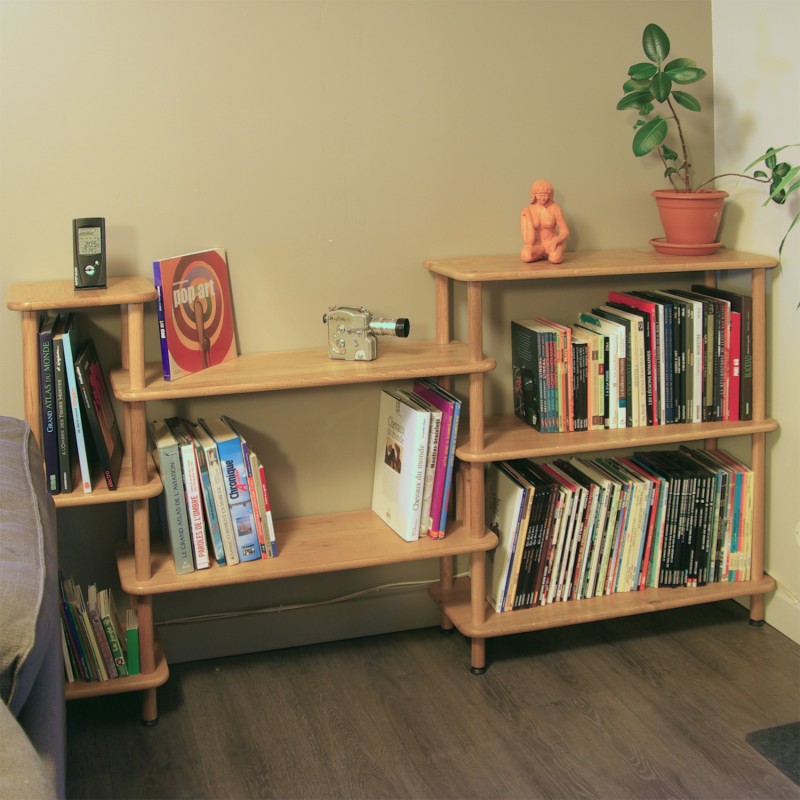 Bibliothèque SOPHIA 101 cm SOPHIA 101cm-Bibliothèque en bois massif modulable vue en situation